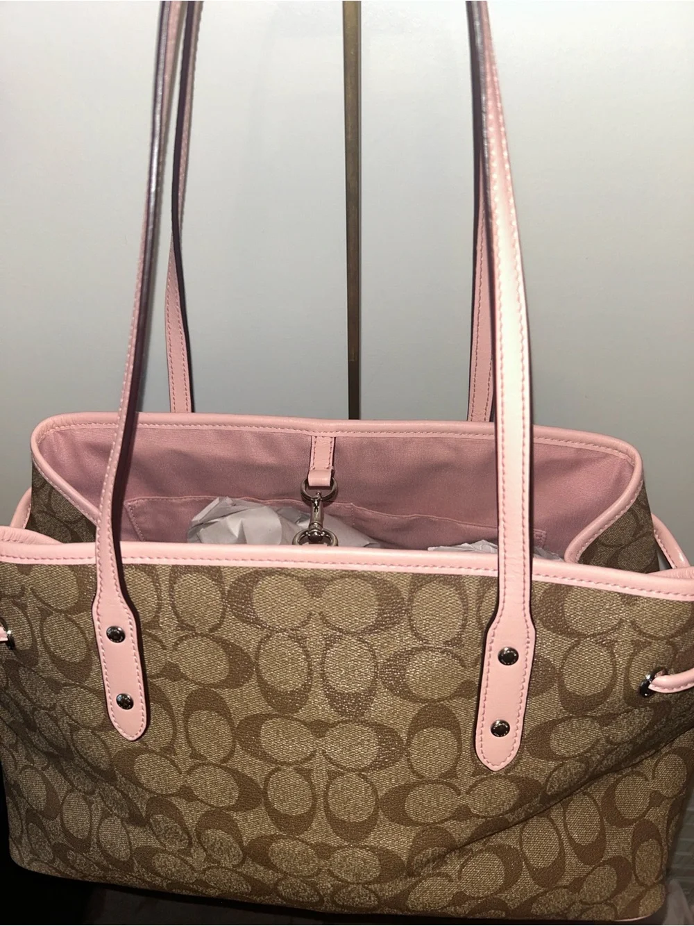Coach Signature Drawstring Carryall Shoulder Bag .  Pink